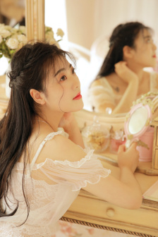 三个少妇按摩
